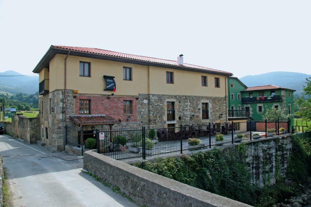 Posada Restaurante Casa Juanchu Адино Экстерьер фото